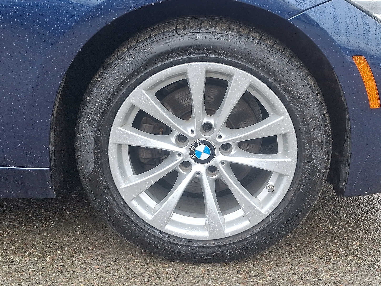 2018 BMW 3 Series 320i xDrive Sedan