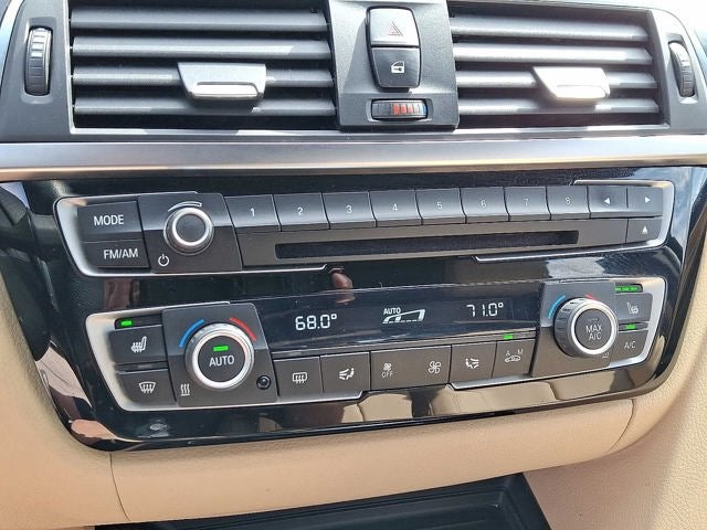 2018 BMW 3 Series 330i xDrive Sedan