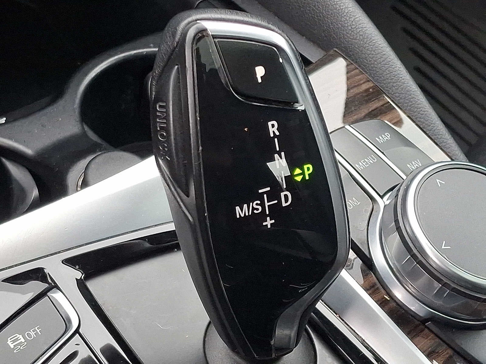 2018 BMW 5 Series 530i xDrive Sedan