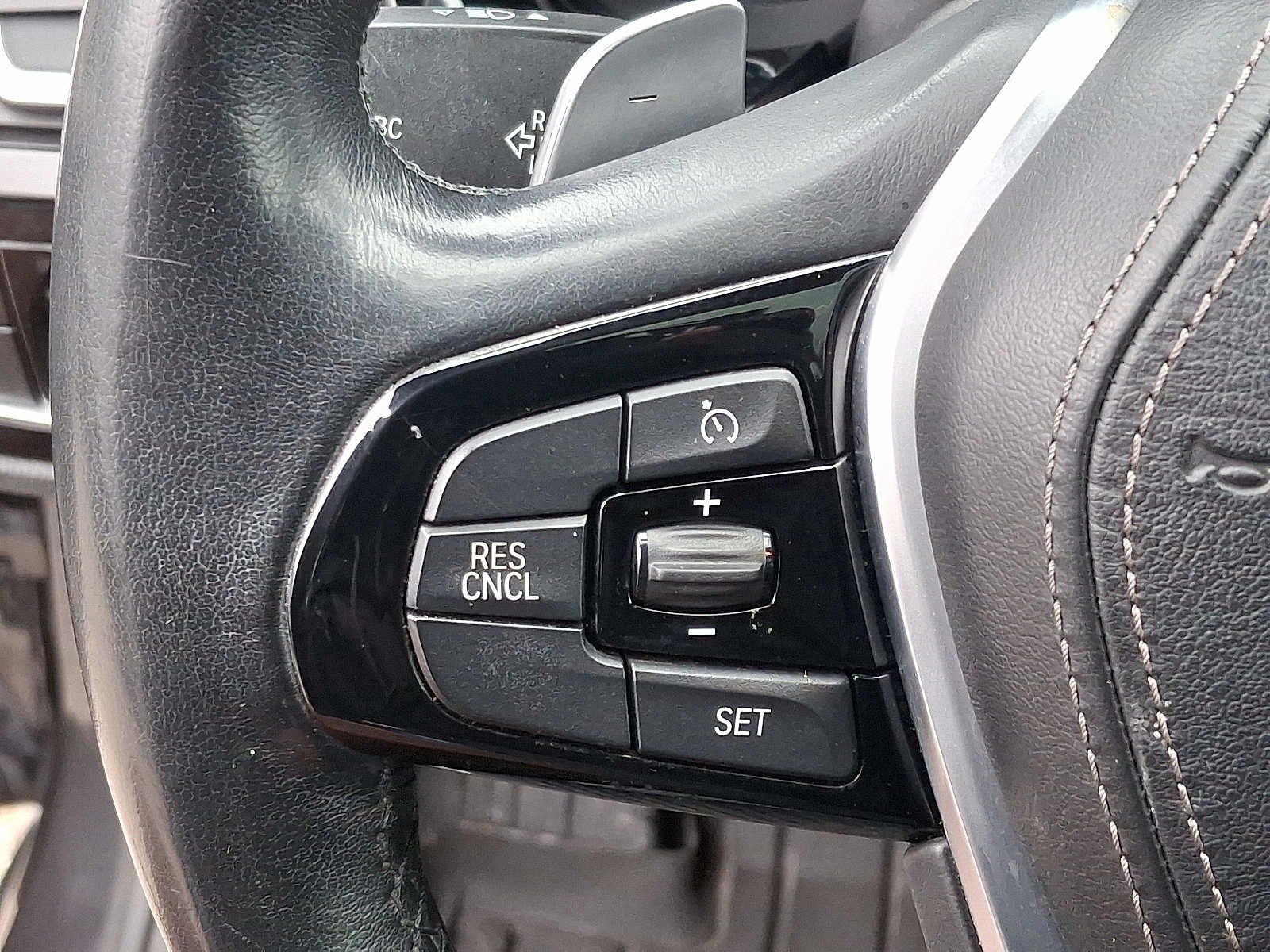 2018 BMW 5 Series 530i xDrive Sedan