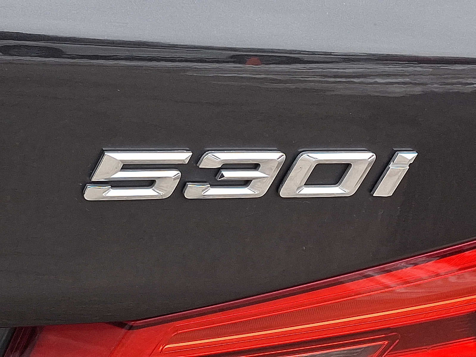 2018 BMW 5 Series 530i xDrive Sedan