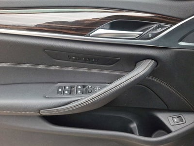 2018 BMW 5 Series 530i xDrive Sedan