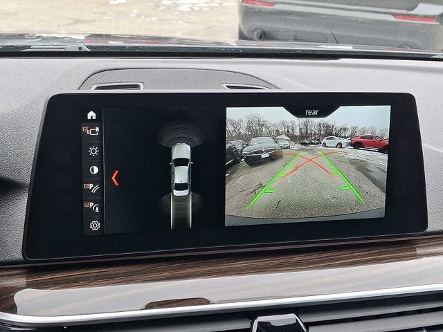 2018 BMW 5 Series 530i xDrive Sedan