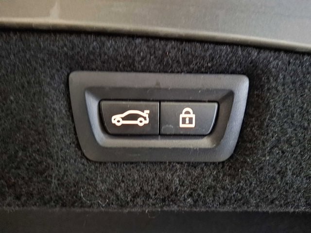 2020 BMW M8 Convertible