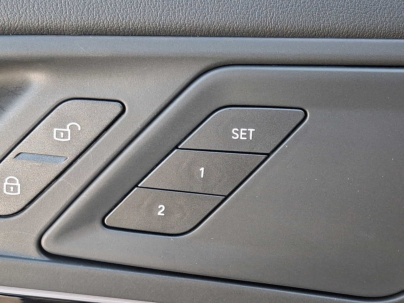 2025 BMW X1 xDrive28i Sports Activity Vehicle