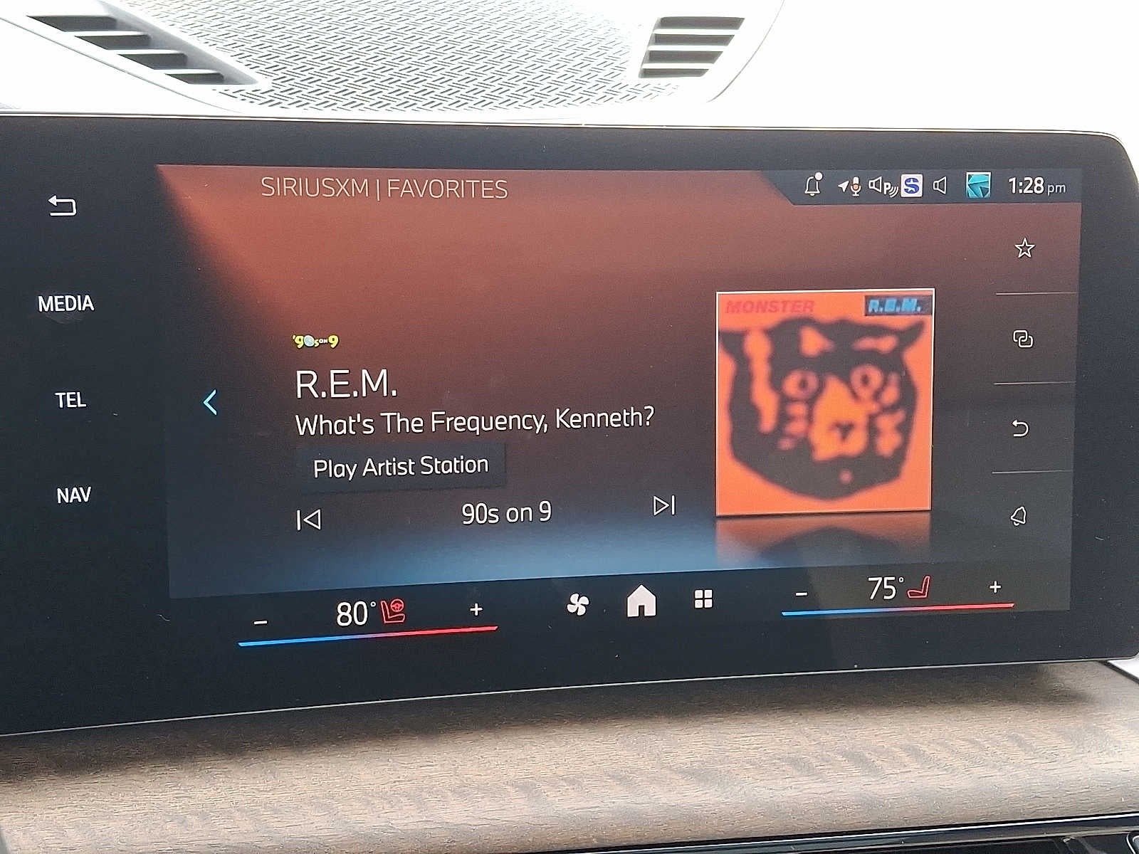 2025 BMW X1 xDrive28i Sports Activity Vehicle