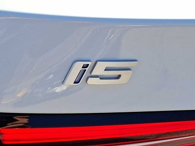 2025 BMW i5 xDrive40 Sedan
