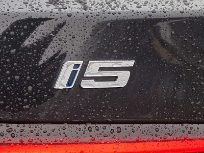 2025 BMW i5 xDrive40 Sedan