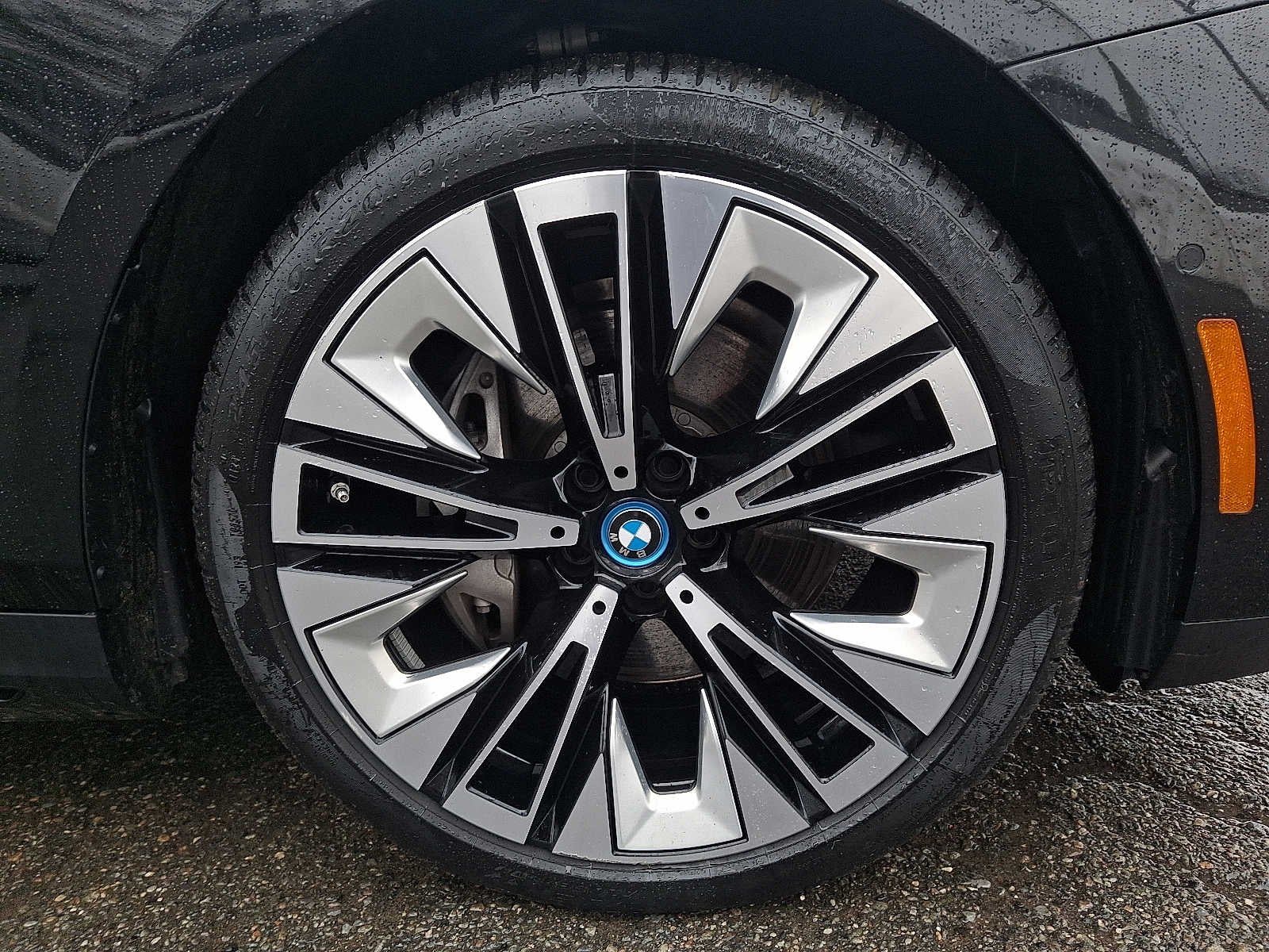 2025 BMW i5 xDrive40 Sedan