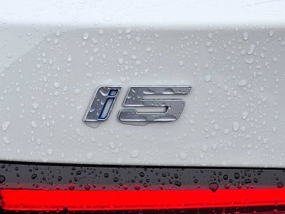 2025 BMW i5 xDrive40 Sedan