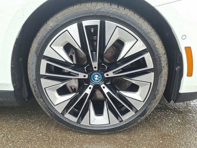 2025 BMW i5 xDrive40 Sedan