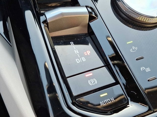 2025 BMW i5 xDrive40 Sedan