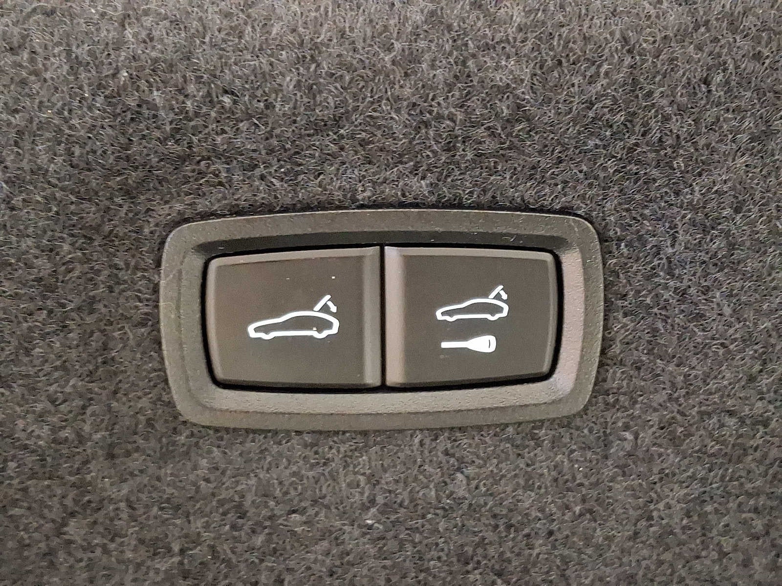 2021 Porsche Taycan Turbo S AWD