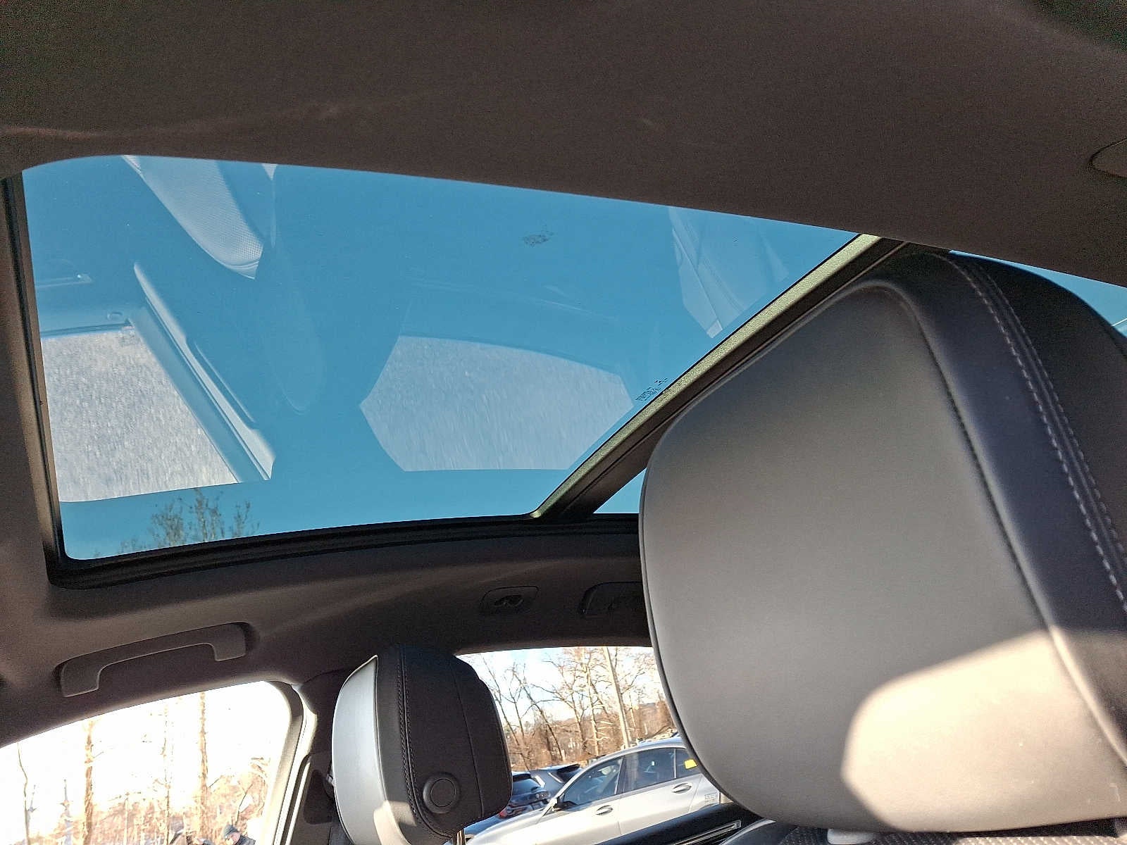 2022 Porsche Macan AWD