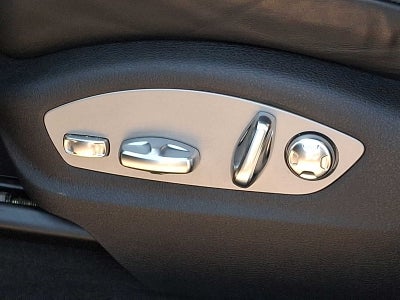 2024 Porsche Macan AWD