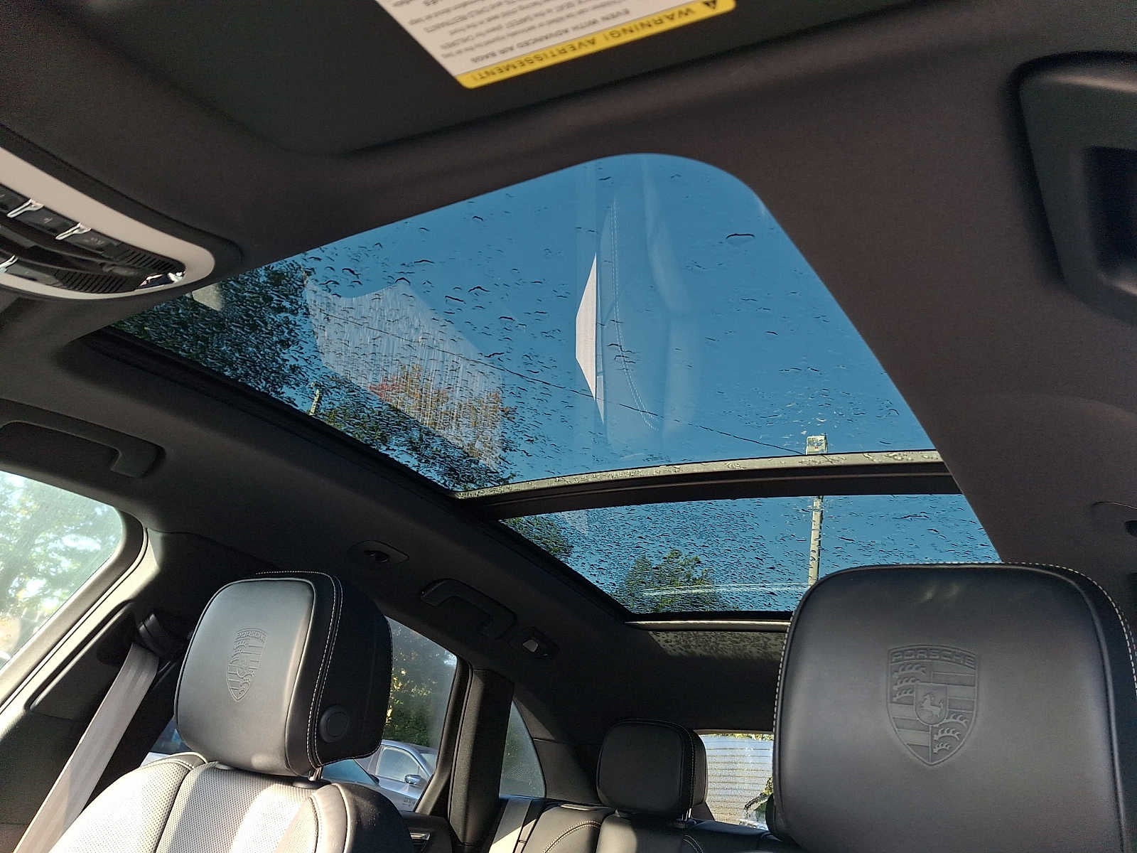 2024 Porsche Macan AWD