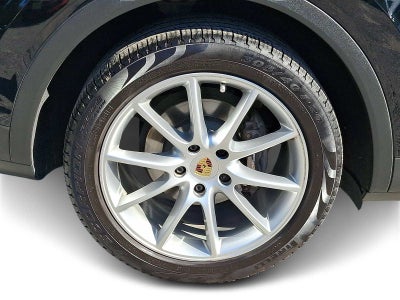 2023 Porsche Cayenne AWD