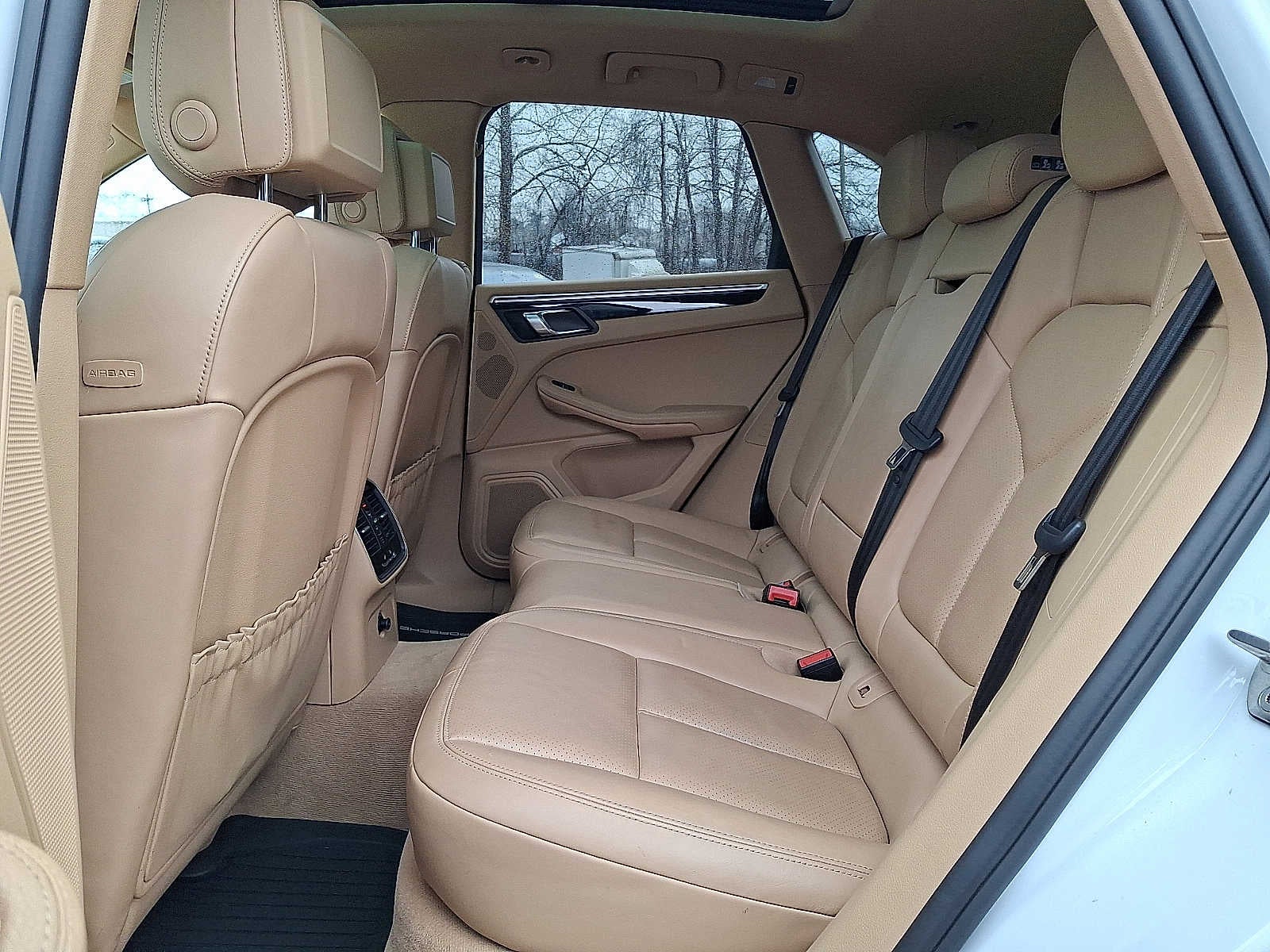 2016 Porsche Macan AWD 4dr S