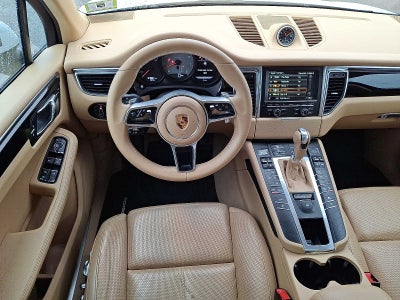 2016 Porsche Macan AWD 4dr S