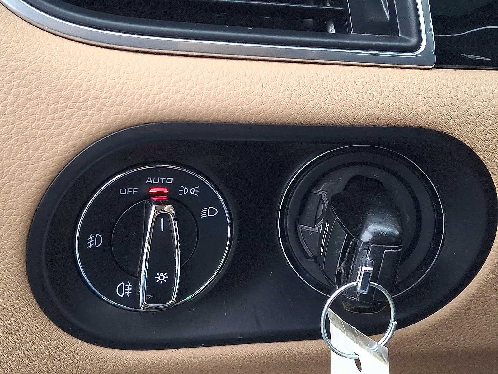 2016 Porsche Macan AWD 4dr S