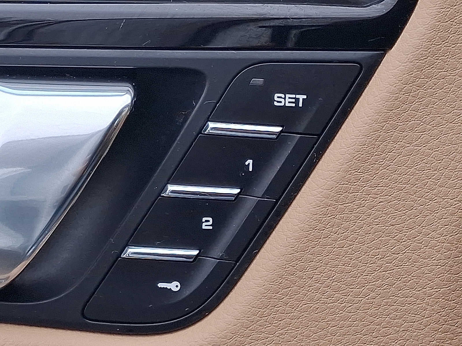 2016 Porsche Macan AWD 4dr S