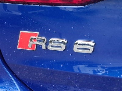 2022 Audi RS 6 Avant 4.0 TFSI quattro