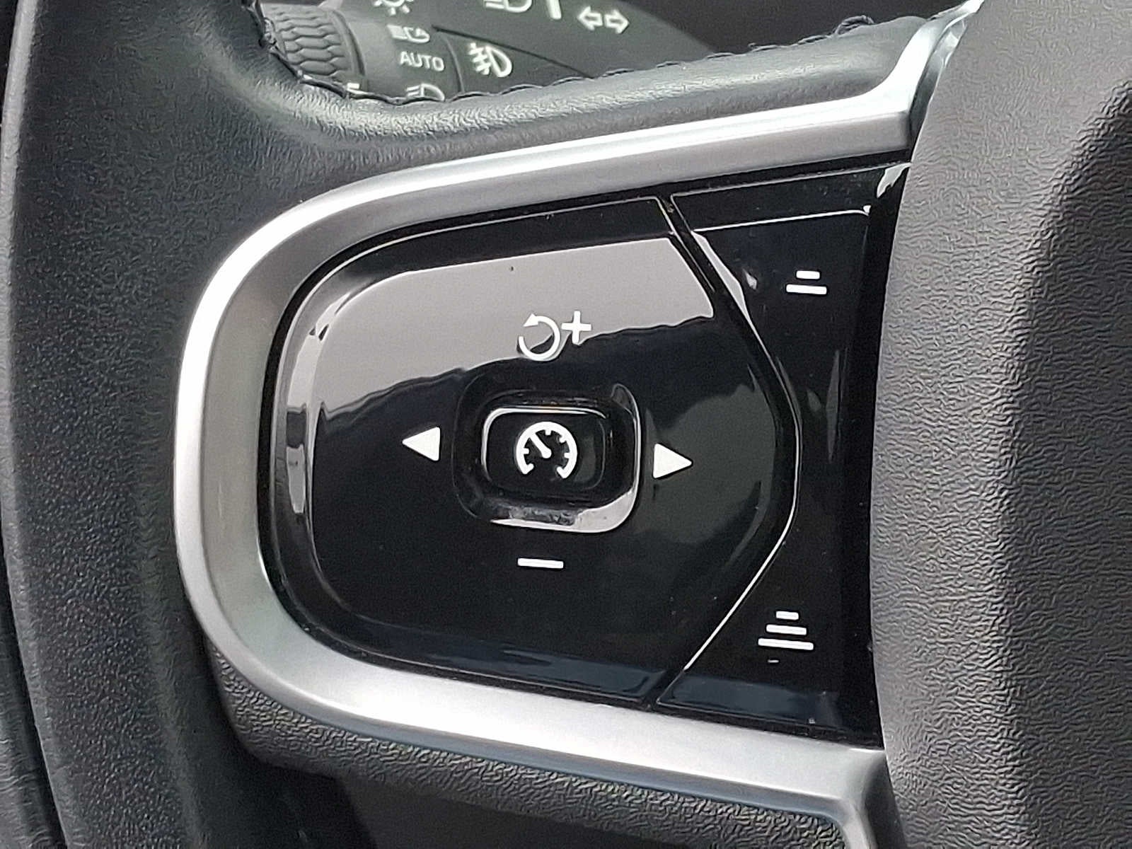 2022 Volvo XC90 T6 AWD Inscription 7P