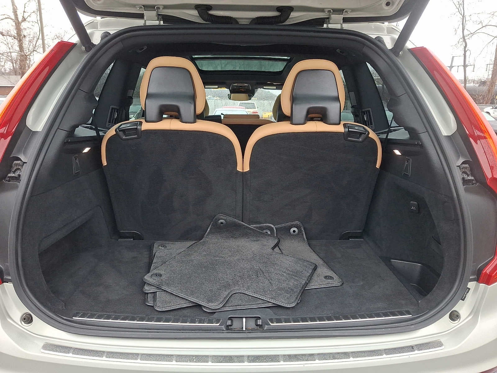 2022 Volvo XC90 T6 AWD Inscription 7P