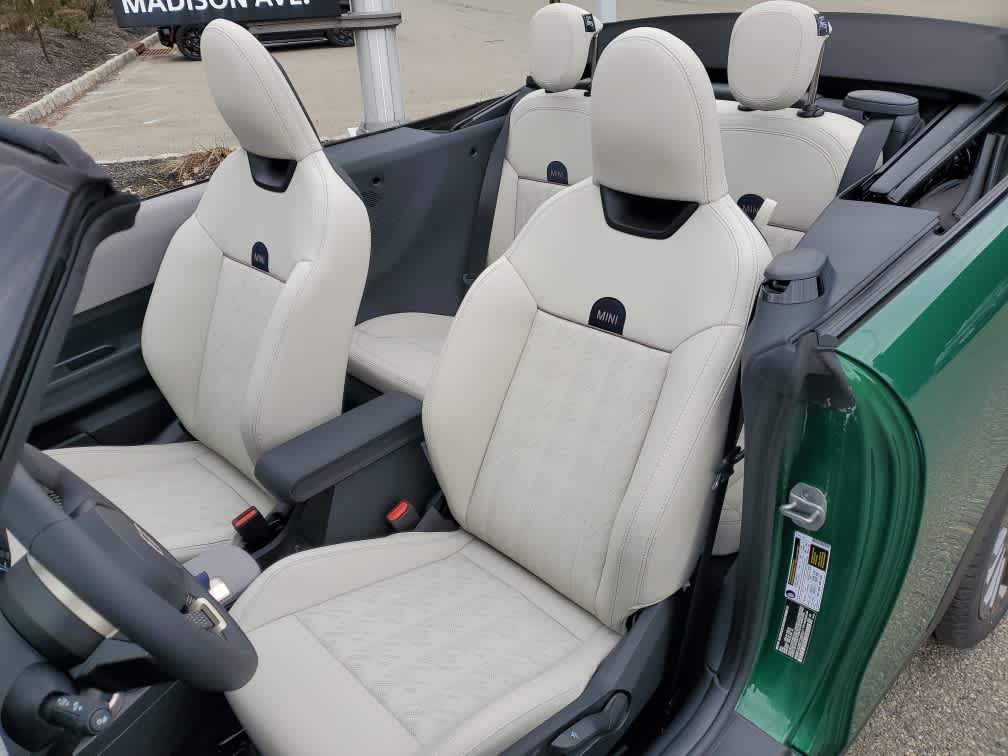 2026 MINI CONVERTIBLE Cooper FWD