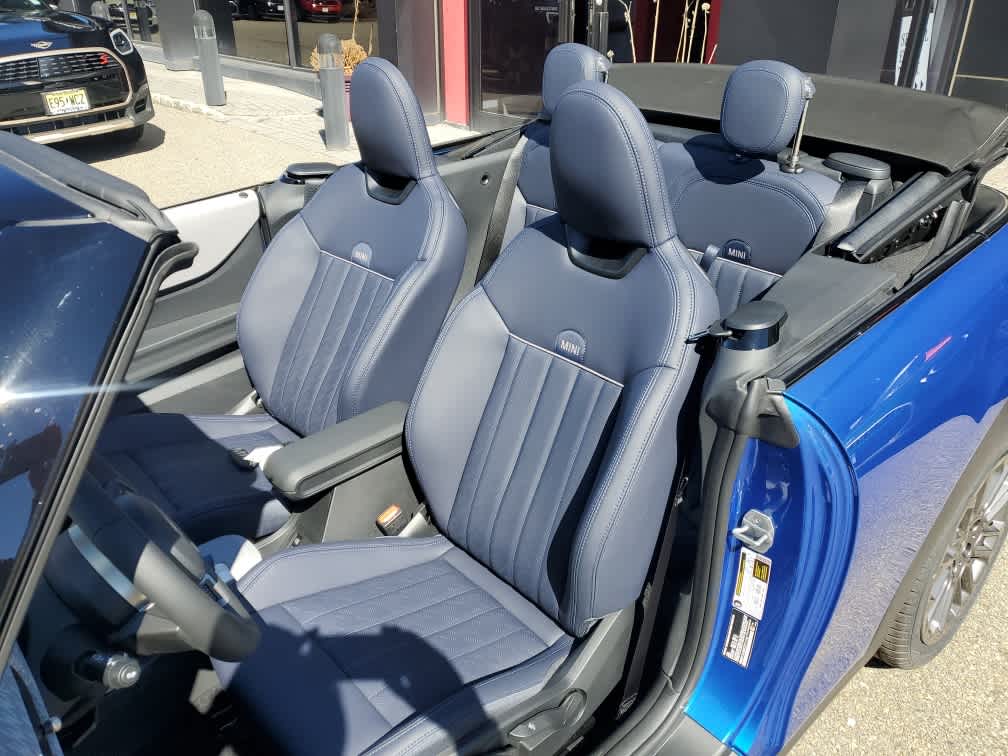 2026 MINI CONVERTIBLE Cooper FWD