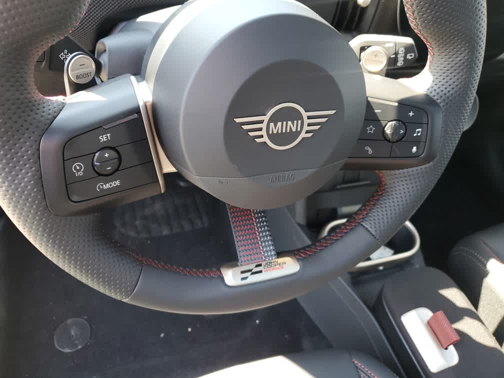 2026 MINI 4 DOOR ICONIC