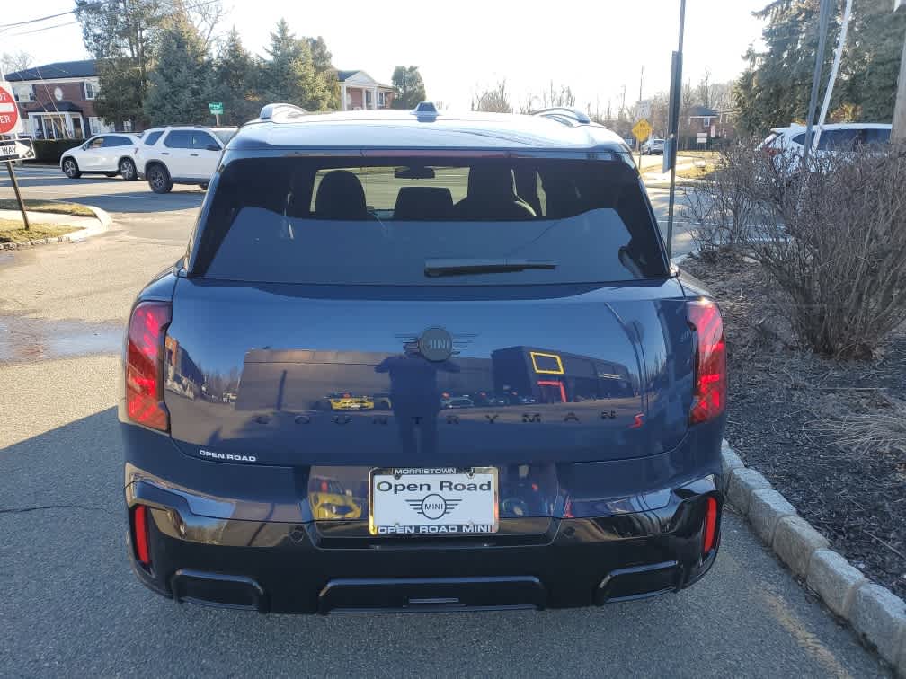 2026 MINI COUNTRYMAN ICONIC