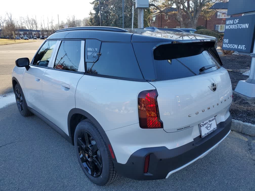 2026 MINI COUNTRYMAN OXFORD EDITION