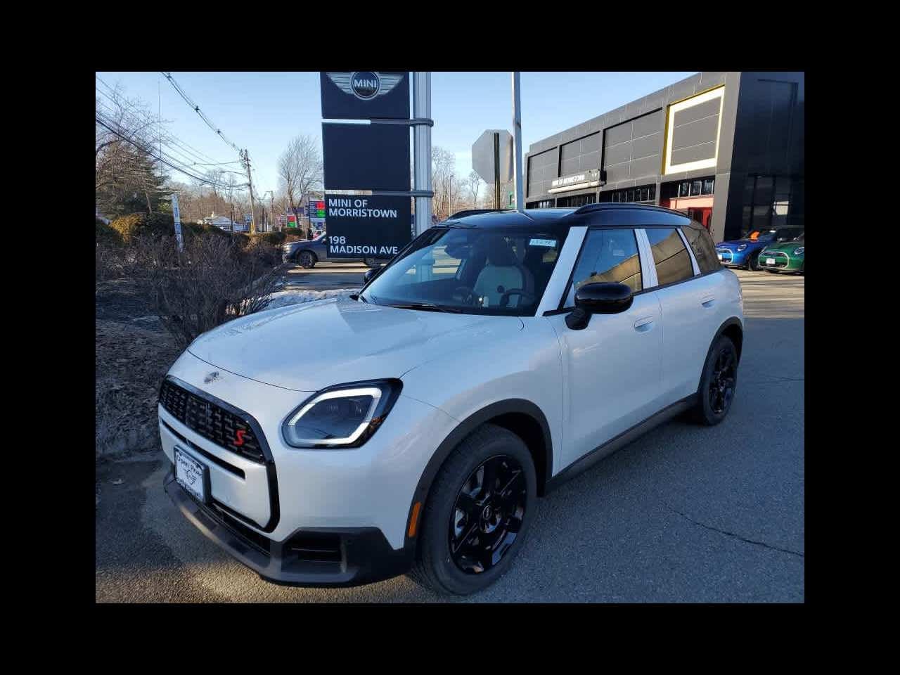 2026 MINI COUNTRYMAN OXFORD EDITION