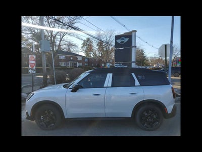 2026 MINI COUNTRYMAN OXFORD EDITION