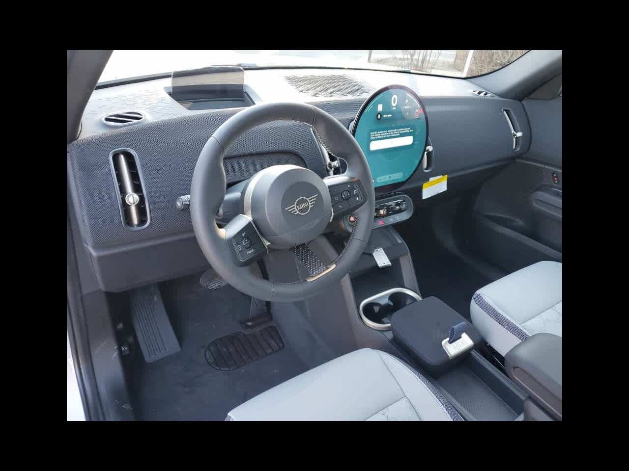 2026 MINI COUNTRYMAN OXFORD EDITION