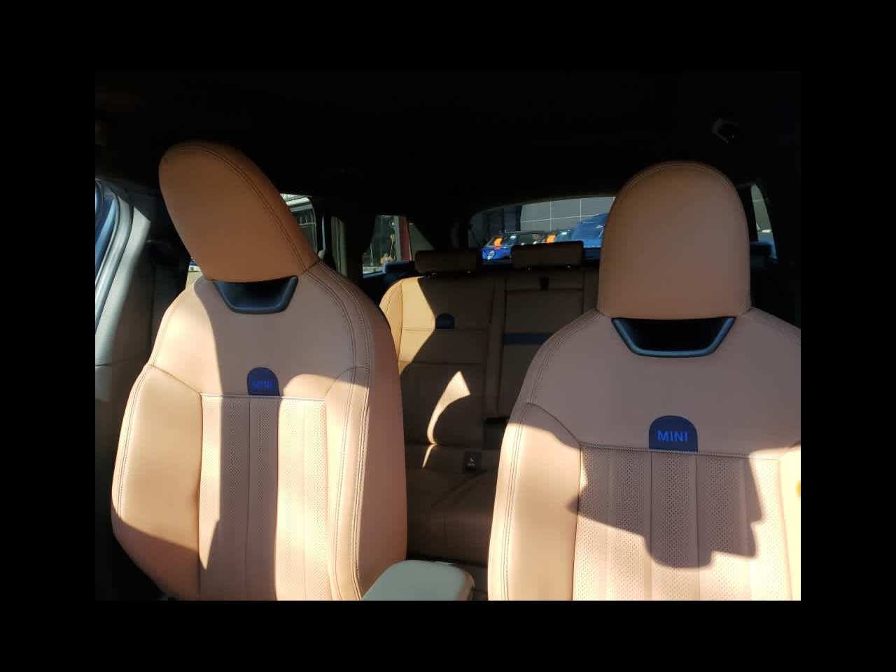 2026 MINI COUNTRYMAN ICONIC