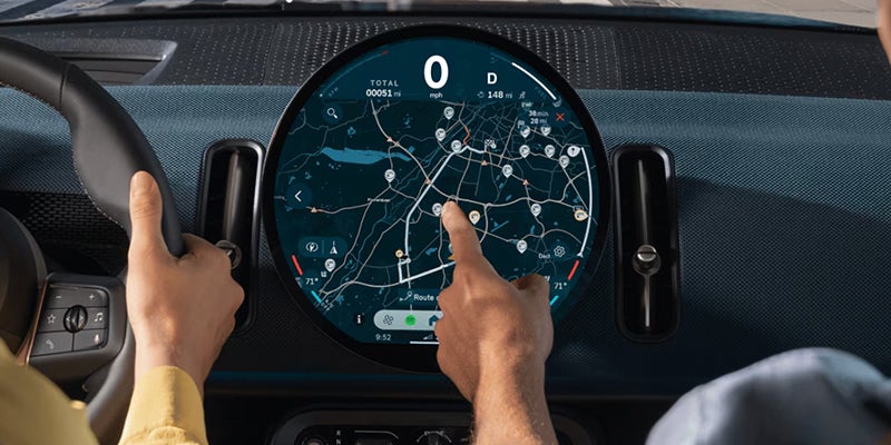 Touchscreen Display of MINI JCW Countryman ALL4
